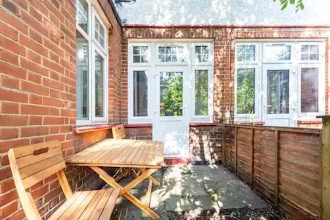 Garden Flat In Central Location Apartman London Kültér fotó